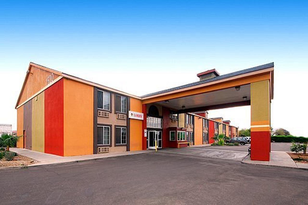 A Victory Inn - Tolleson/West Valley Экстерьер фото