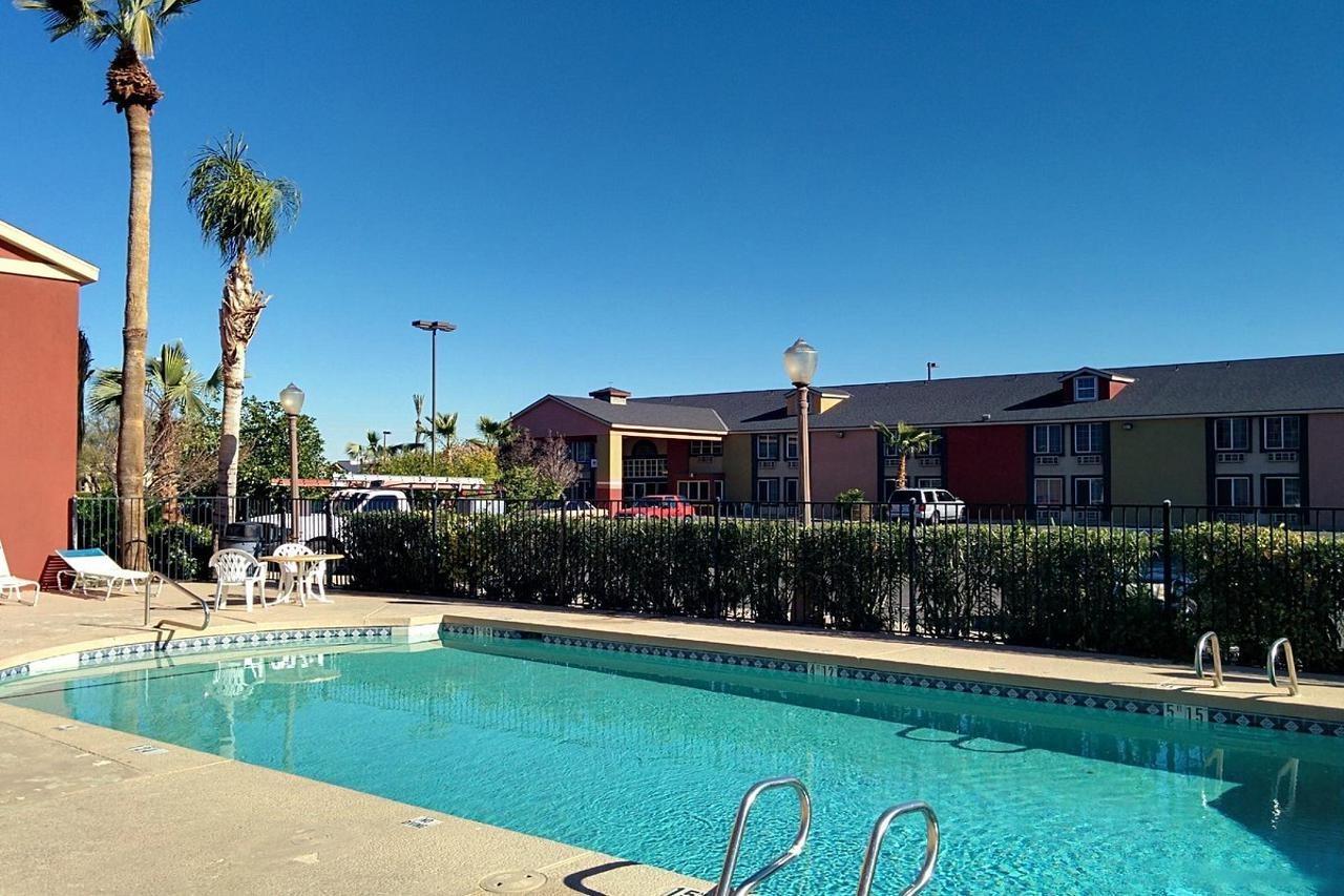 A Victory Inn - Tolleson/West Valley Экстерьер фото